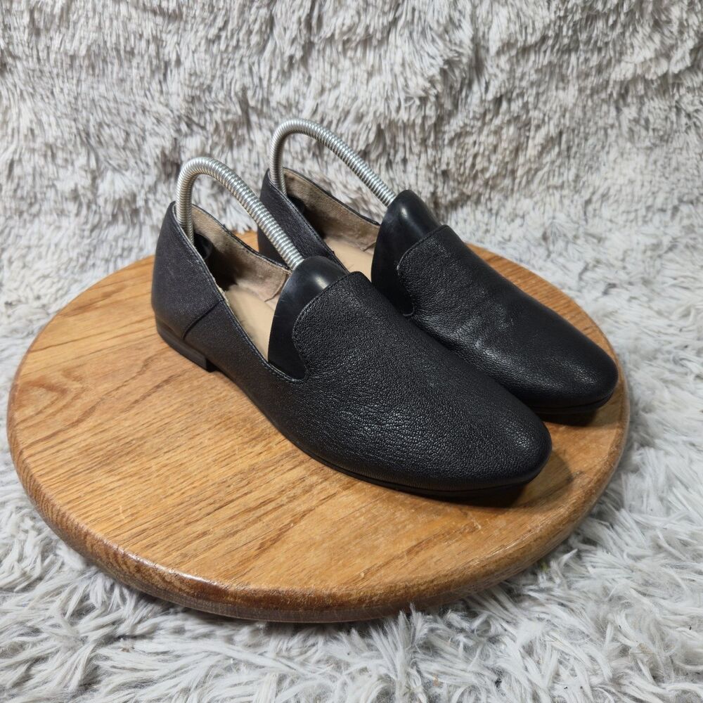 Naturalizer Emiline Black Tumbled Leather Slip On Comfort Loafers Women Size 8.5